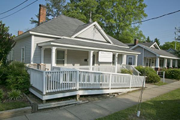 exterior of walltown neighborhood clinic